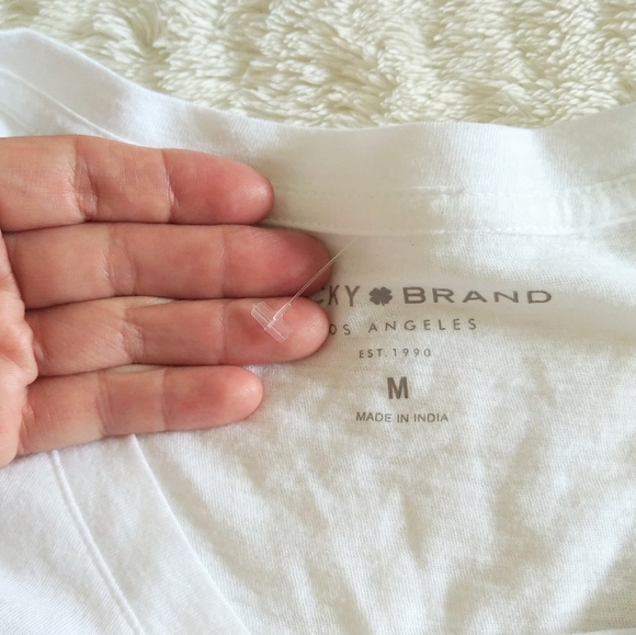 Lucky🍀 Brand "Venice Beach"🏖️ Graphic Tee - Picture 8 of 13